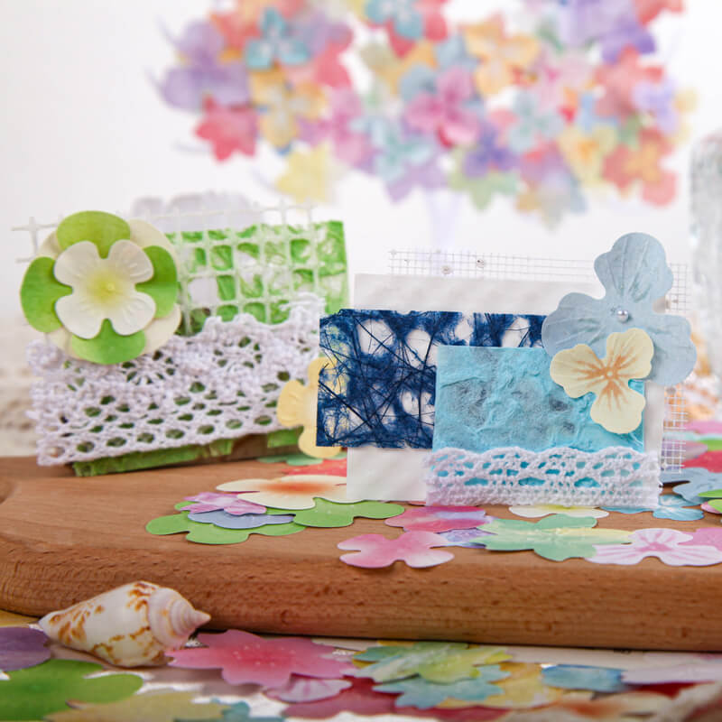 Embossed Spring Flowers | 30 PCS